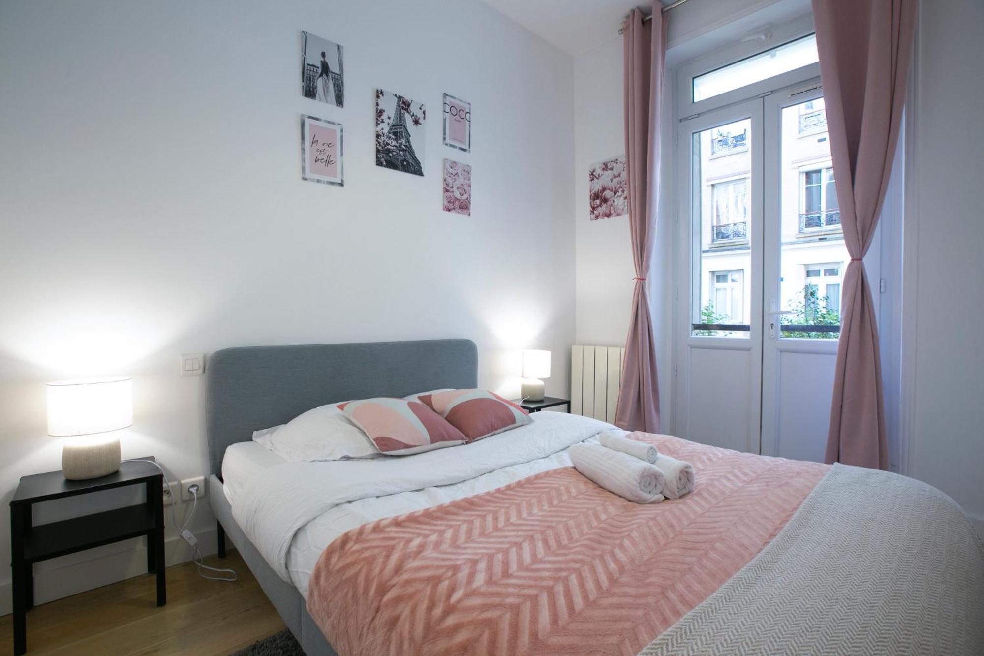 Warm 2 Bedrooms Apartement - C38 Paris Bagian luar foto