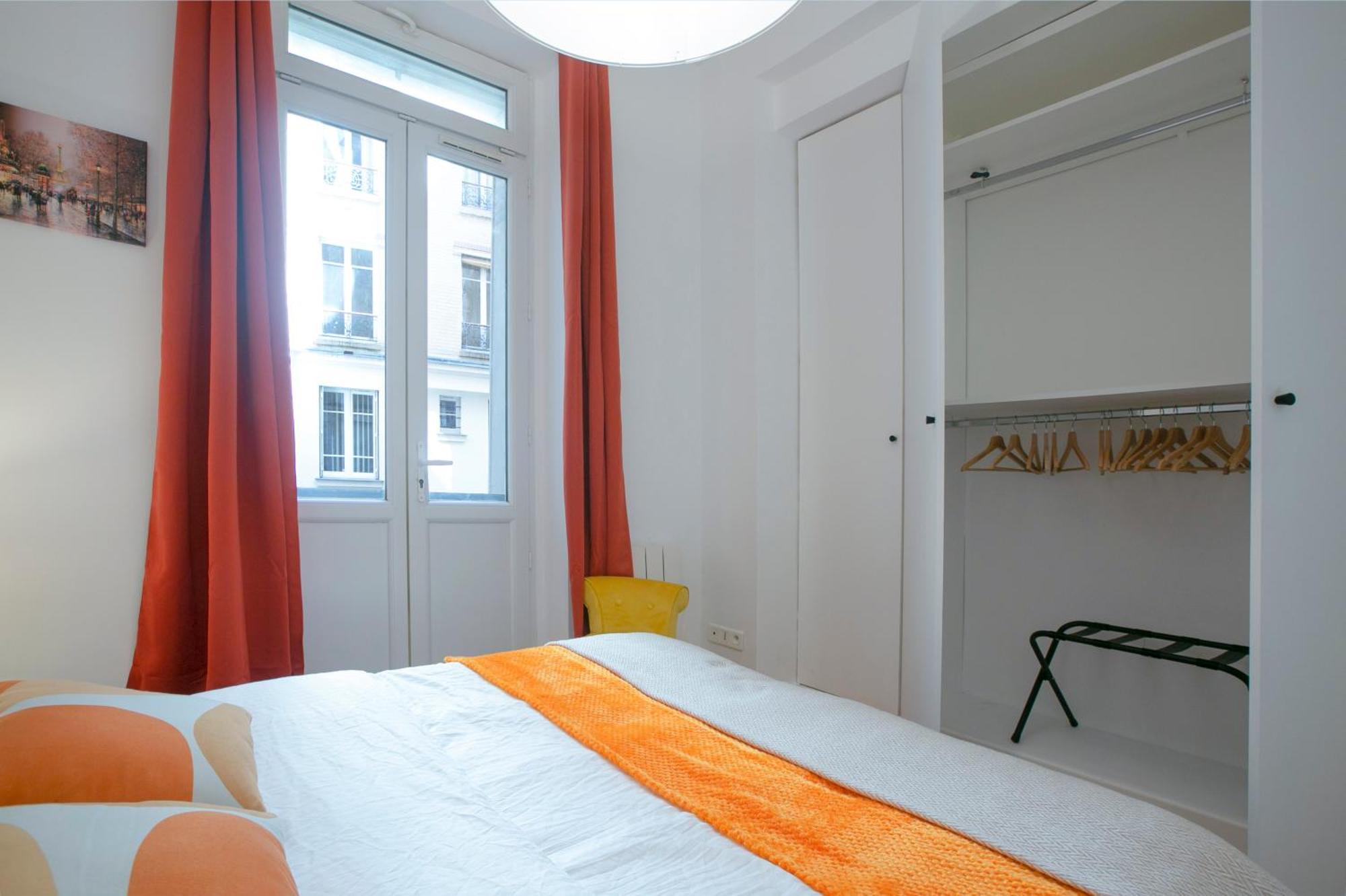 Warm 2 Bedrooms Apartement - C38 Paris Bagian luar foto