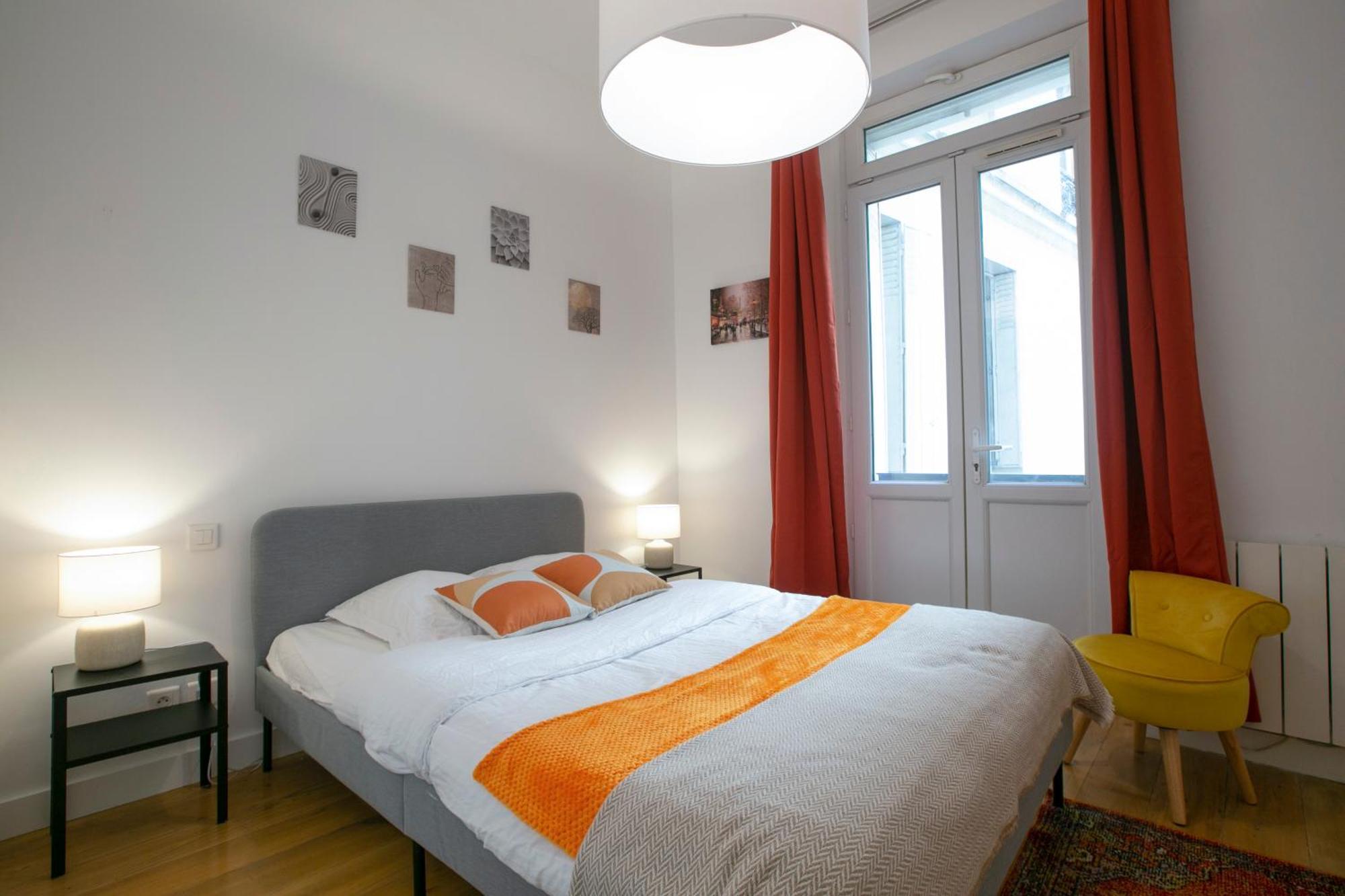 Warm 2 Bedrooms Apartement - C38 Paris Bagian luar foto